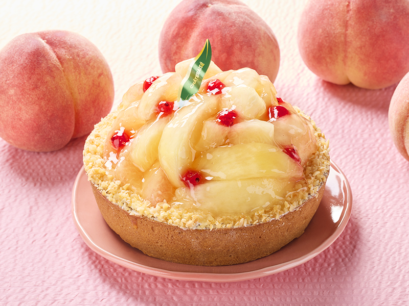 山梨県産完熟桃のレアチーズタルト